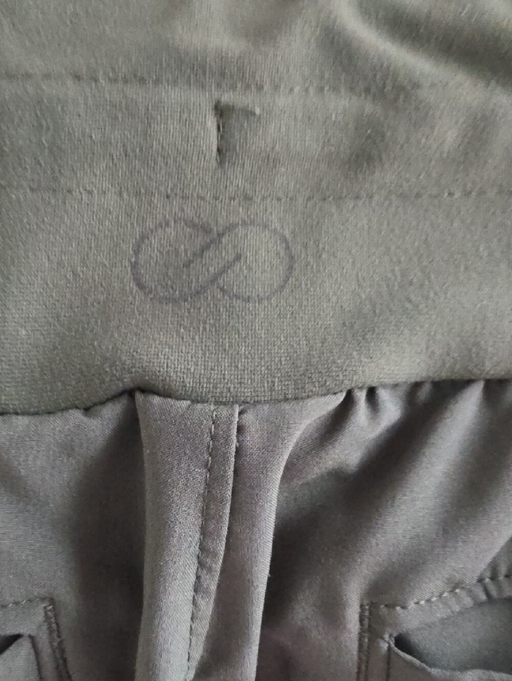 CALIA by Carrie Underwood Olive Green Cargo Jogger Pants - Picture 4 of 5
